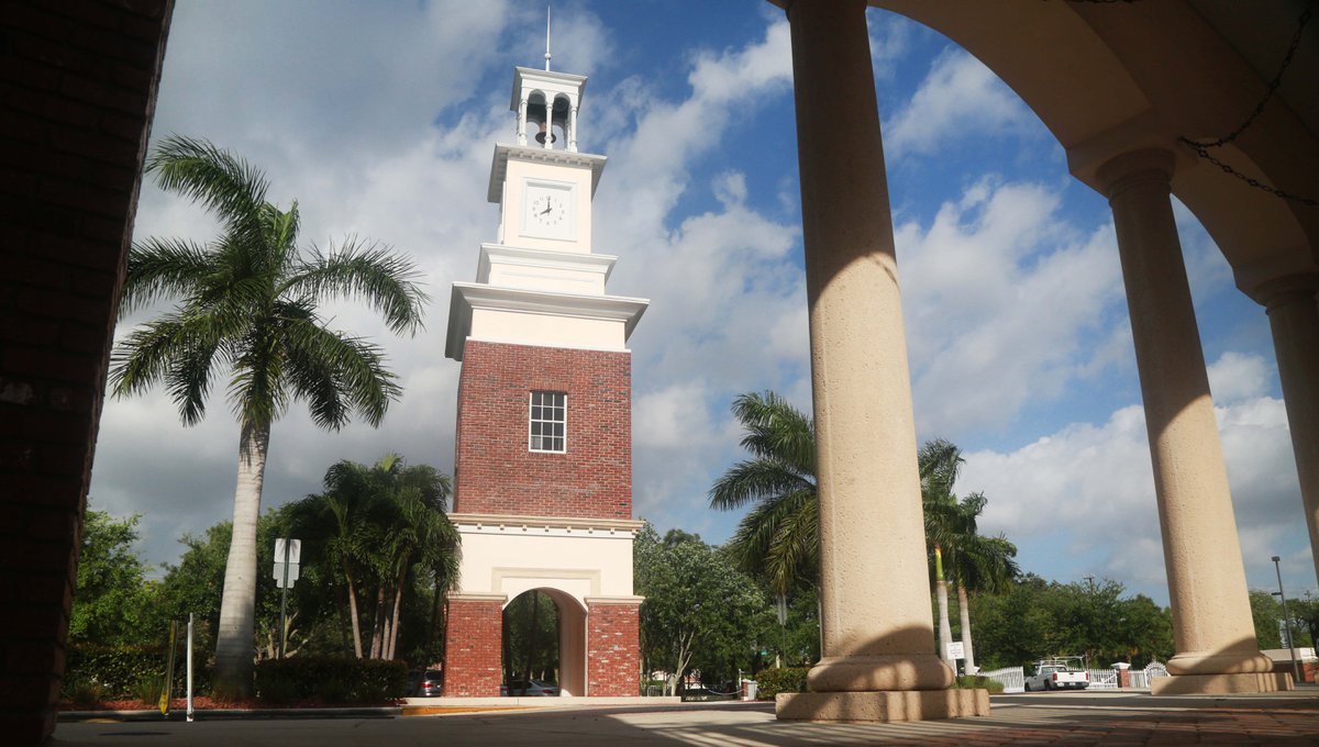 Pine Crest School Boca Raton Campus